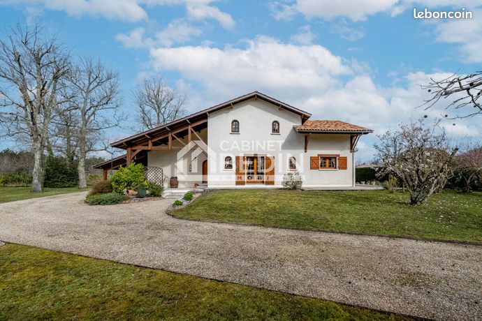 Maison 6 pièces 158 m²