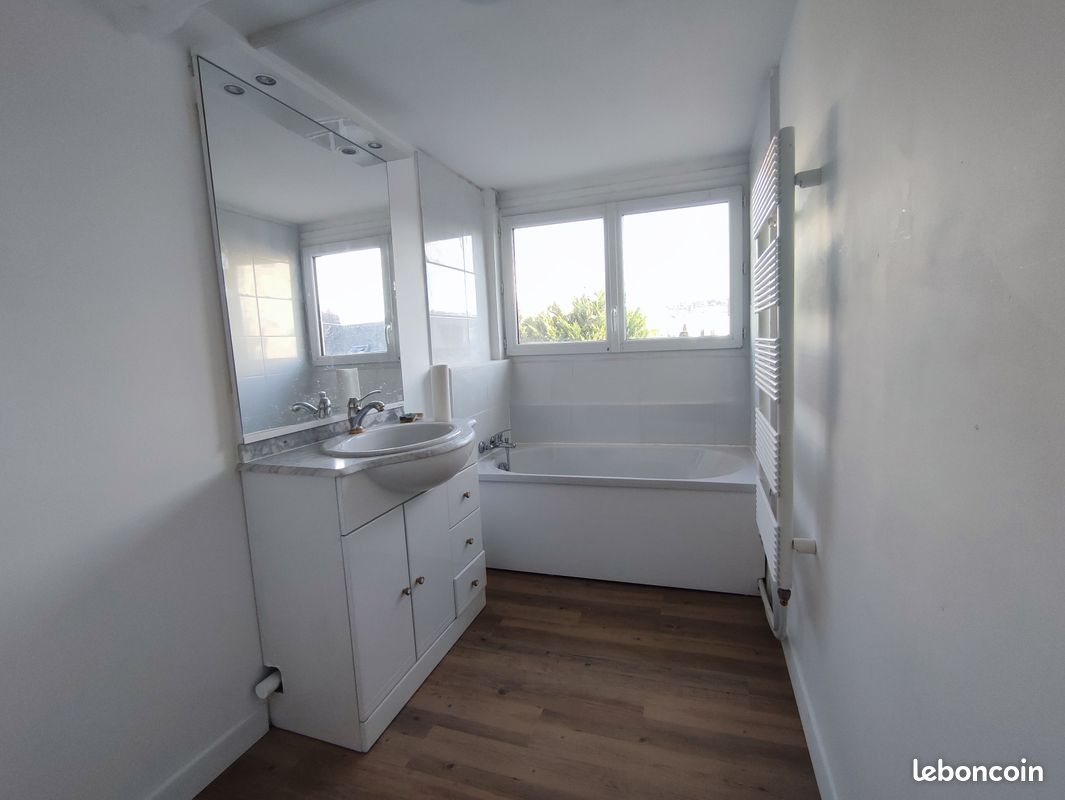 Maison a louer sotteville-les-rouen - 6 pièce(s) - 82 m2 - Surfyn