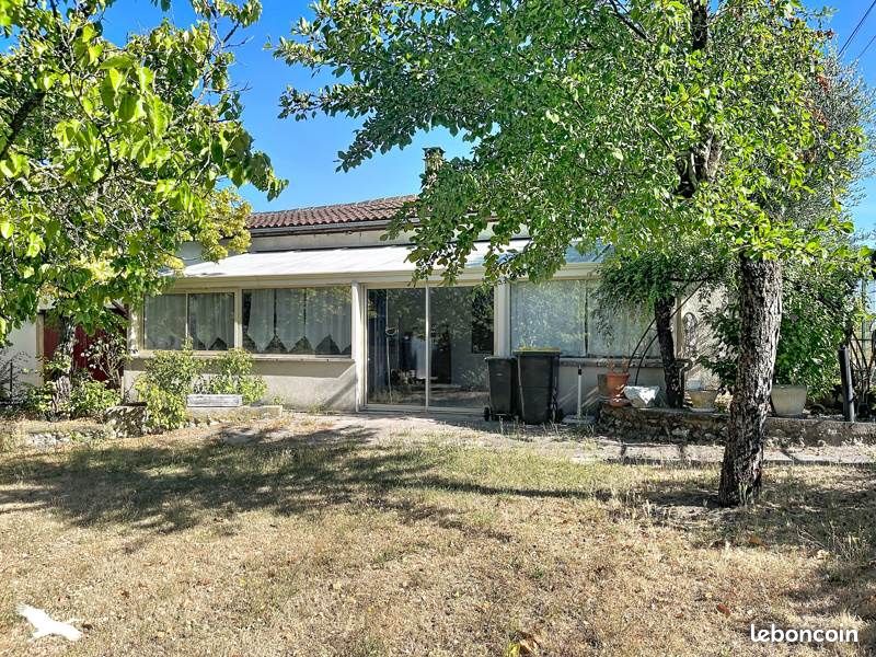 Maison 5 pièces 138 m² · à Chalais · 138 m² · 145 500 €