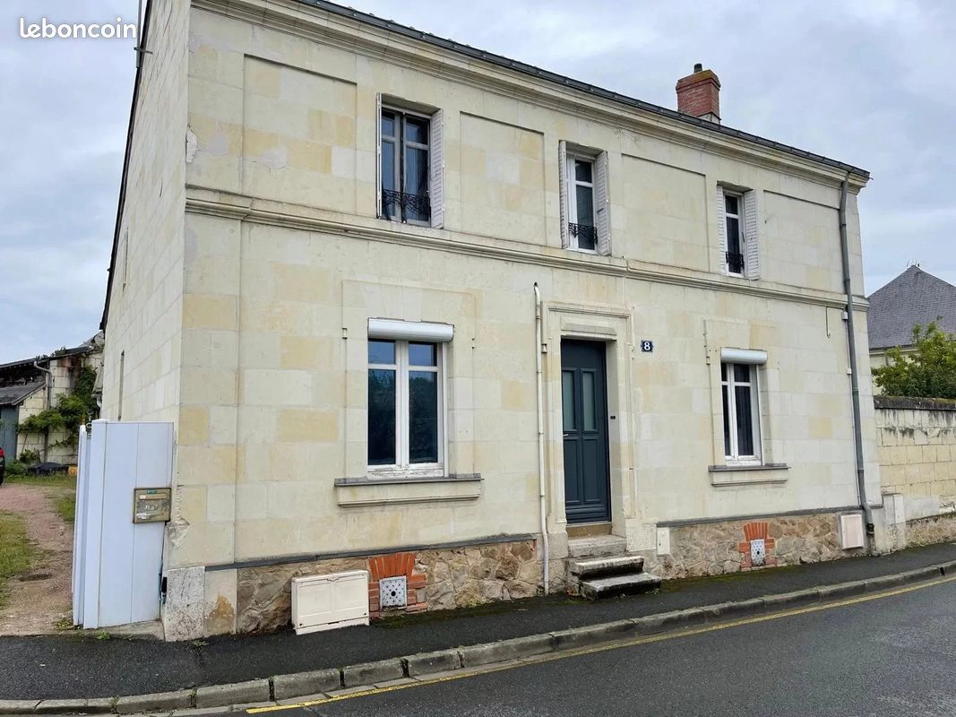 Maison 6 pièces 115 m² · à Longué-Jumelles · 115 m² · 174 900 €