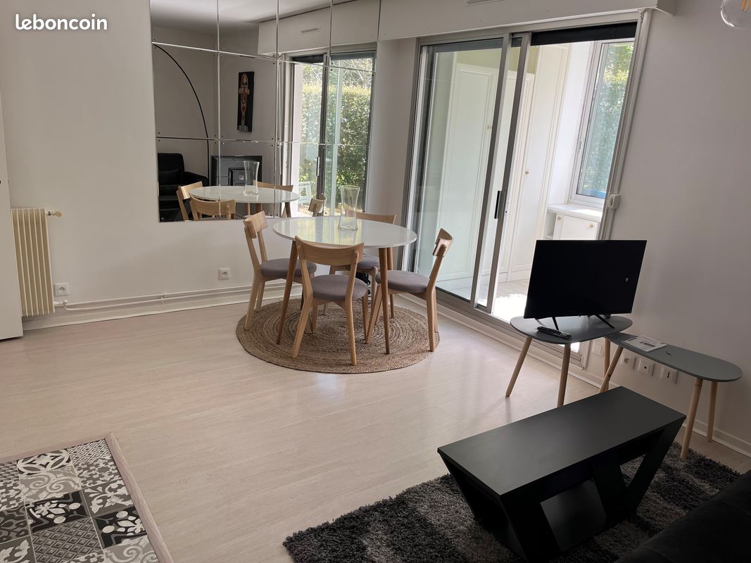Location meublee a l annee - Biarritz 64200 (image principale 0)