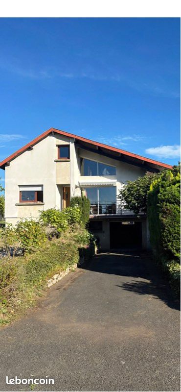 Maison 7 pièces 160 m² · à Pont-du-Château · 160 m² · 230 000 €