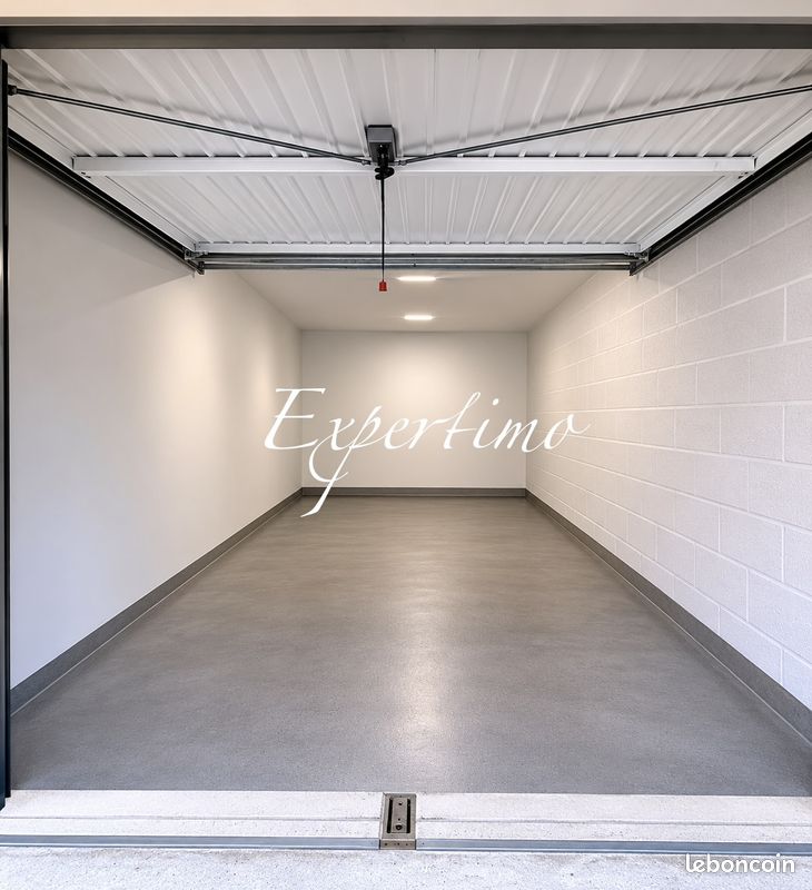 Parking 15 m² · à La Ciotat · 15 m² · 32 000 €