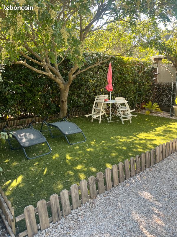 Local commercial 3 pièces 30 m² · à Le Castellet · 30 m² · 16 000 €