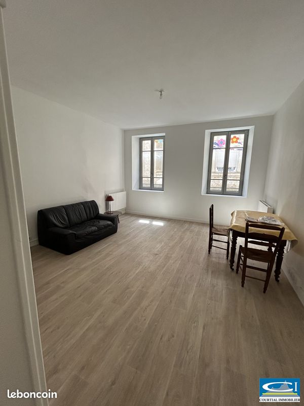 Appartement 2 pièces 55 m² · à Tournon-sur-Rhône · 55 m² · 640 €