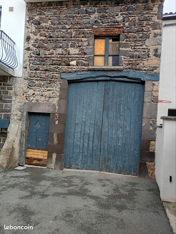 Maison 1 pièce 54 m² · à Ceyrat · 54 m² · 57 500 €