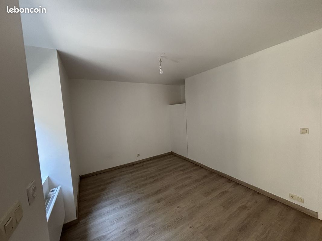 Appartement a louer vesoul - 2 pièce(s) - 45 m2 - Surfyn