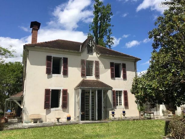 Immeuble 7 pièces 280 m²