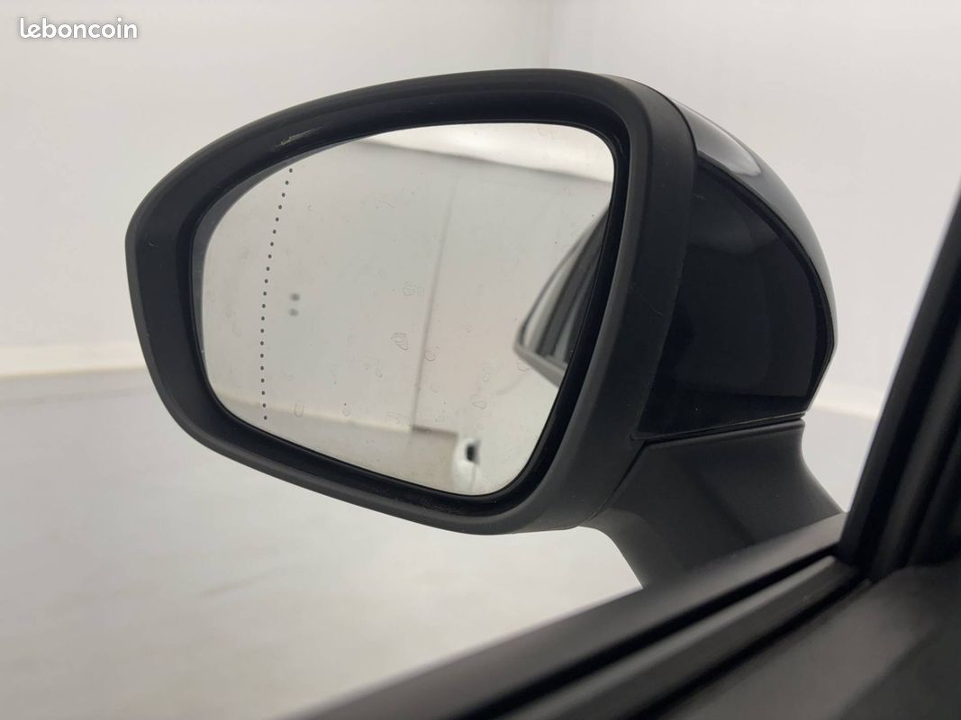 RENAULT Clio TCe 90 Equilibre (image 29)