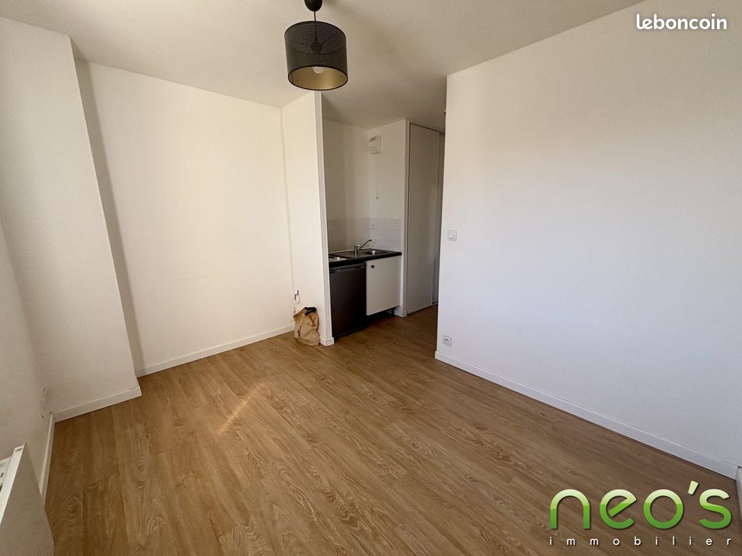 Appartement 1 pièce 16 m² · à Cholet · 16 m² · 330 €/mois