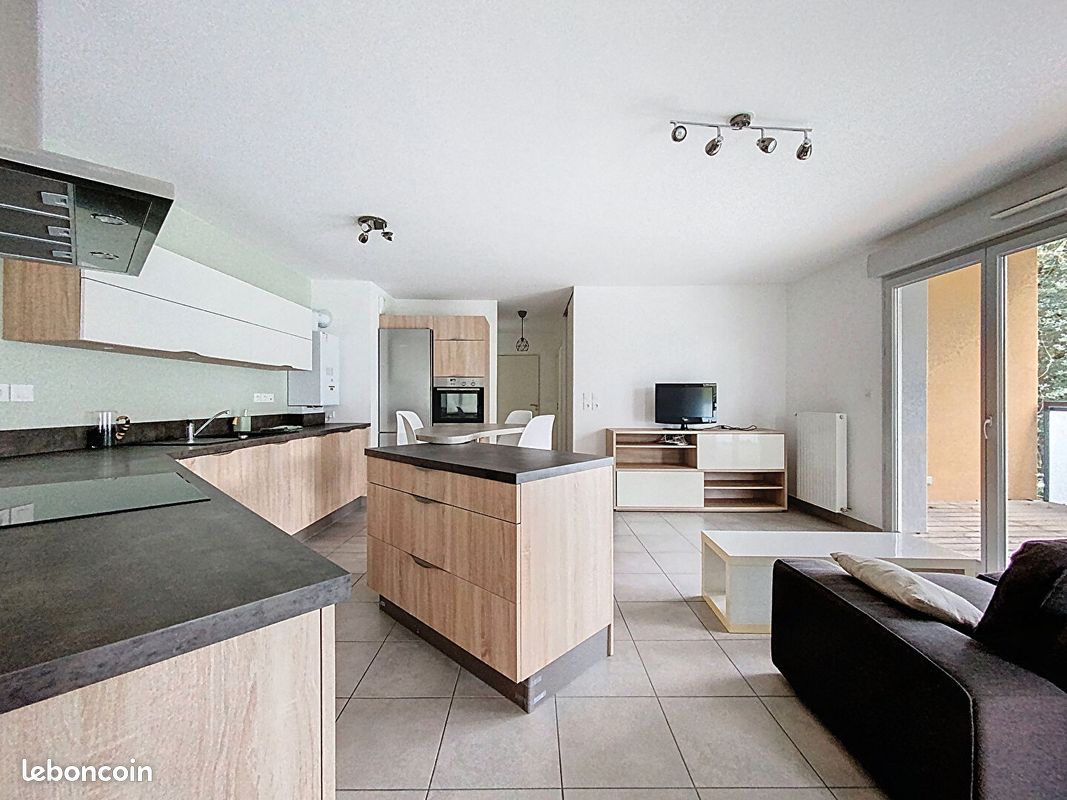Appartement 3 pièces 69 m² · à Saint-Germain-au-Mont-d'Or · 69 m² · 1 350 €/mois