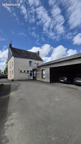Maison 286 m² Landivisiau