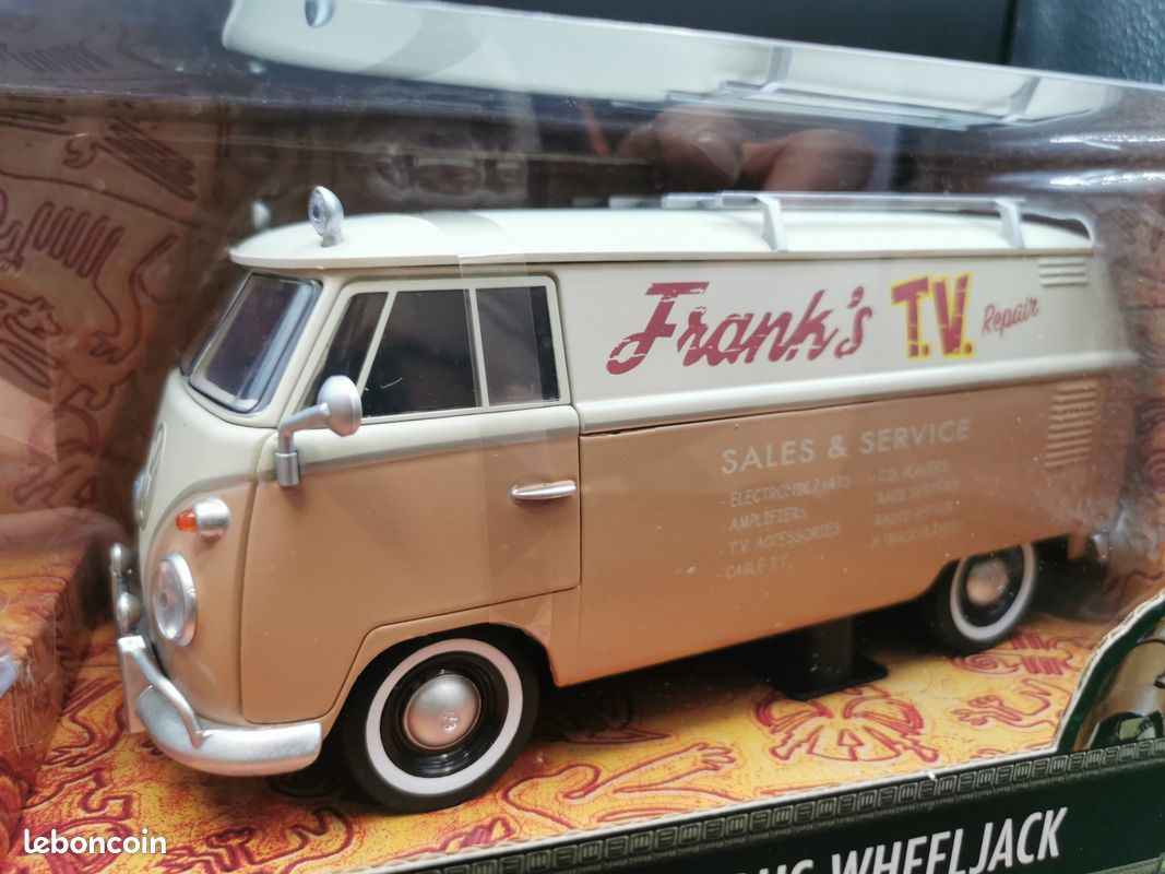 Voiture miniature VOLKSWAGEN BUS Collection - Main Image