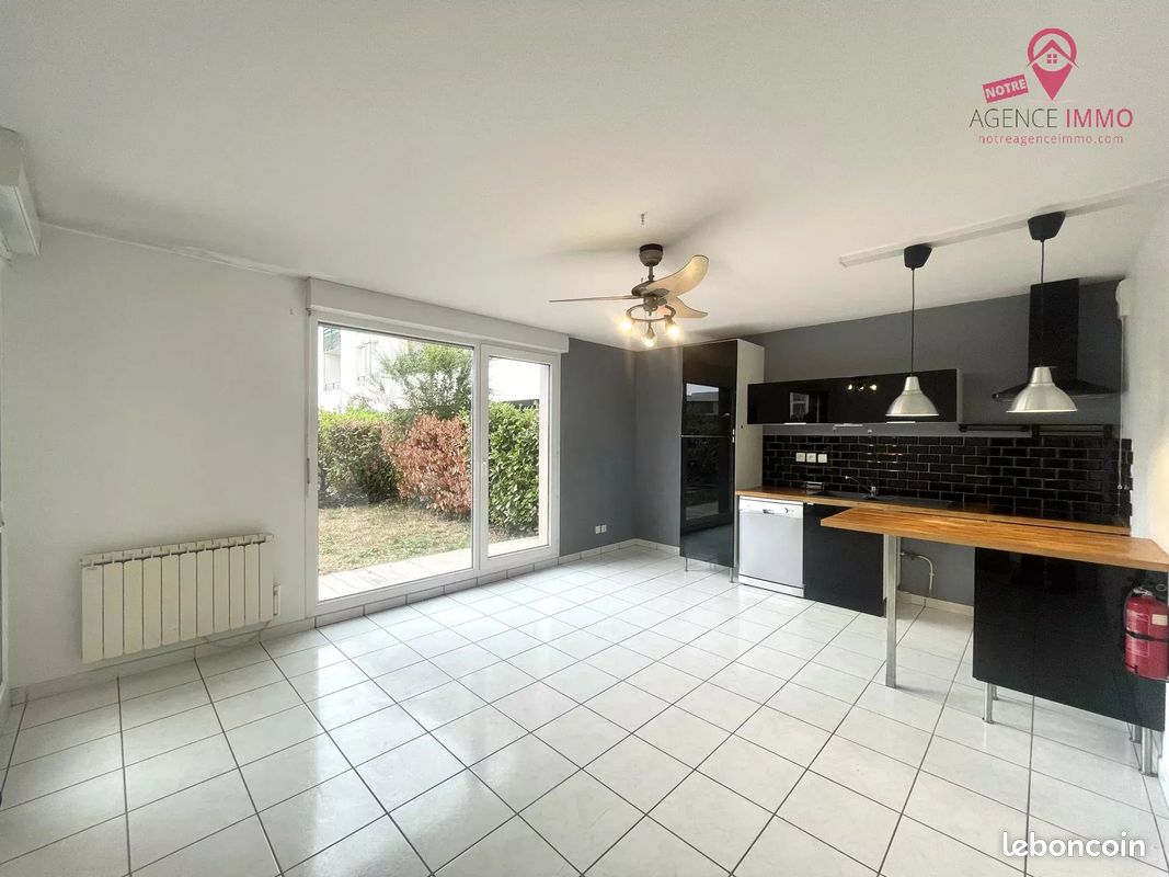 Appartement 2 pièces 42 m² · à Meyzieu · 42 m² · 810 €/mois
