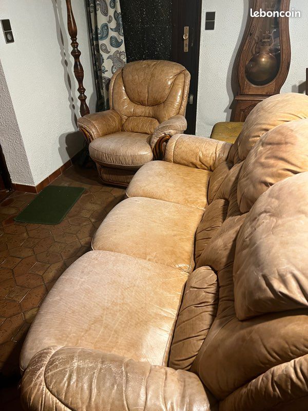 Urgent : Canapé 3 places + fauteuil (image 4)