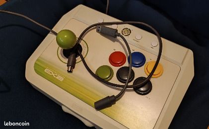 HORI Fighting Stick VX Arcade Joystick pour manette Xbox 360 HX3-53