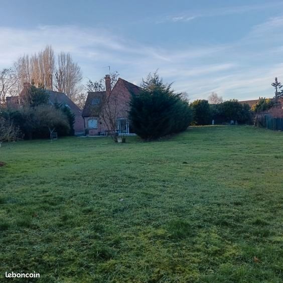 Terrain constuctible · à Mouvaux · 320 000 €