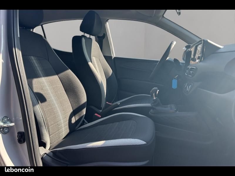 Hyundai i10 1.0 63ch ECO Intuitive BVR (image 19)