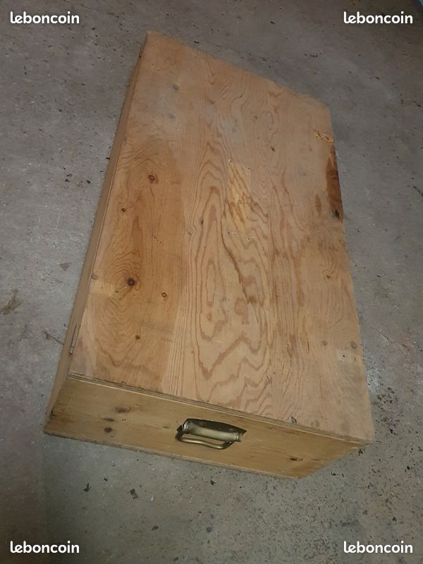 Grande Caisse bois (image 1)