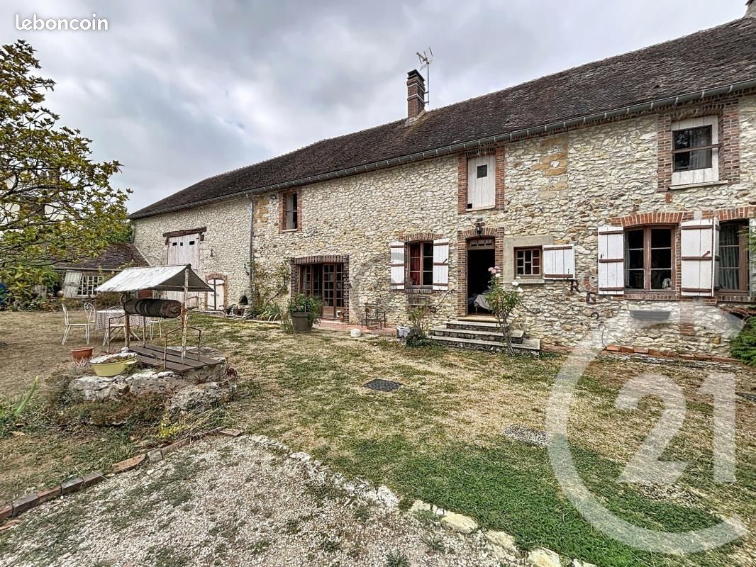 Maison 5 pièces 98 m² · à Thénisy · 98 m² · 156 000 €