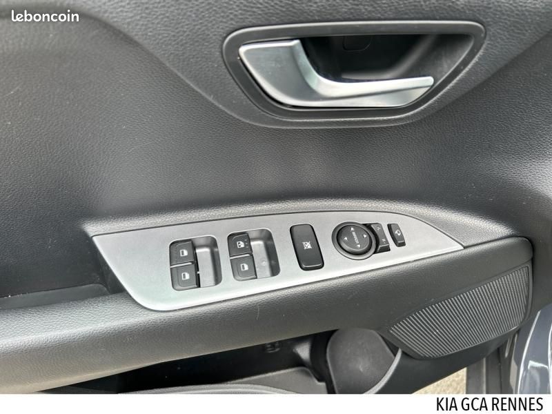 Kia Stonic 1.0 T-GDi 120ch MHEV GT Line iBVM6 (image 12)