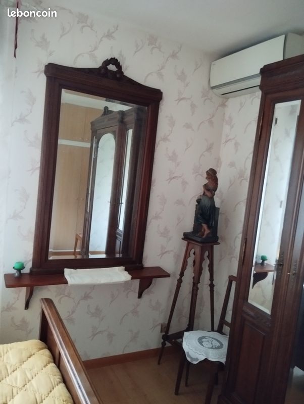 Chambre vintage en noyer (image 3)