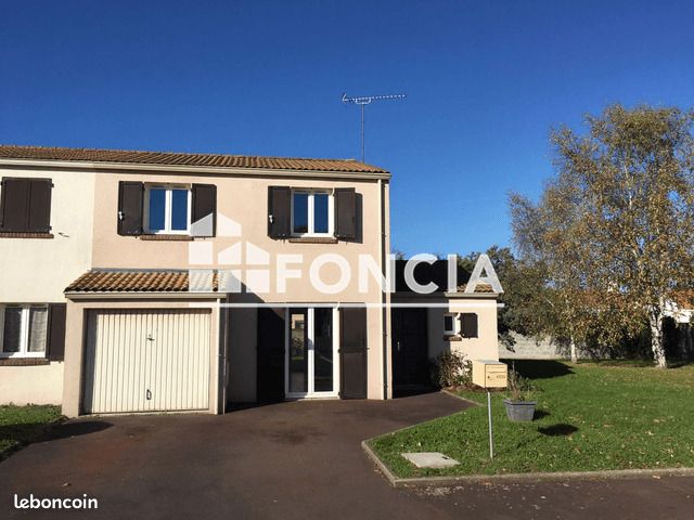 Maison 5 pièces 103 m² · à Challans · 103 m² · 887 €
