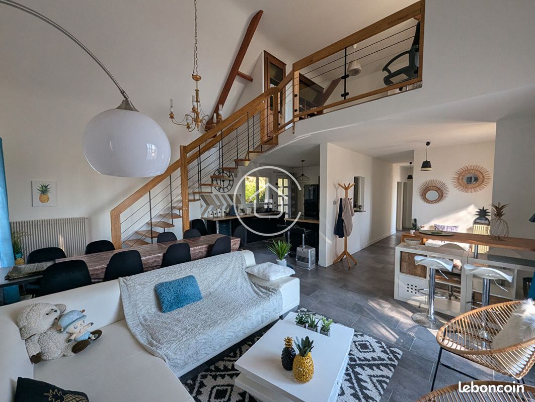 Maison 6 pièces 141 m² · à Blois · 141 m² · 349 000 €