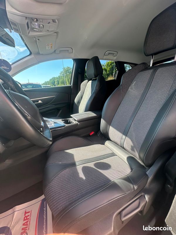 Peugeot 3008 hybrid 225 E-EAT8 Allure Pack 4 (image 12)