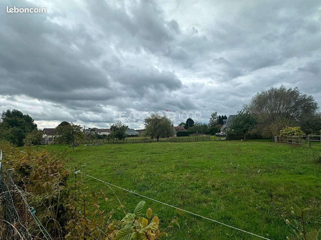 Terrain 1067 m² · à Montville · 1 067 m² · 113 000 €