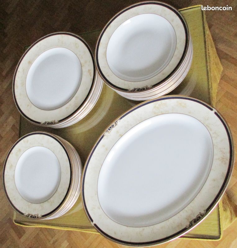 Service de Table «Wedgwood-Cornucopia» 31 pièces (image 3)