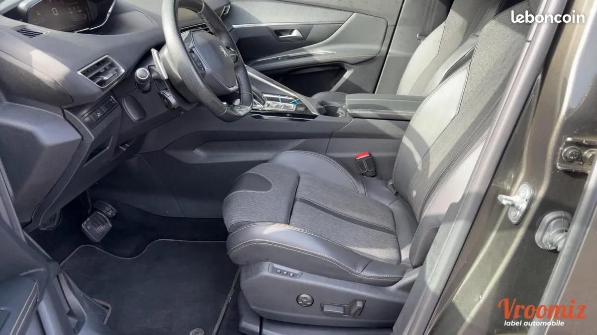 Peugeot 3008 GENERATION-II 1.5 BLUEHDI 130 GT LINE EAT BVA START-STOP*17 (image 10)