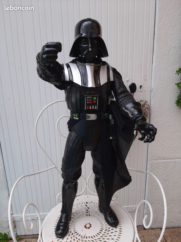 Figurine dark vador grand modèle (image 1)
