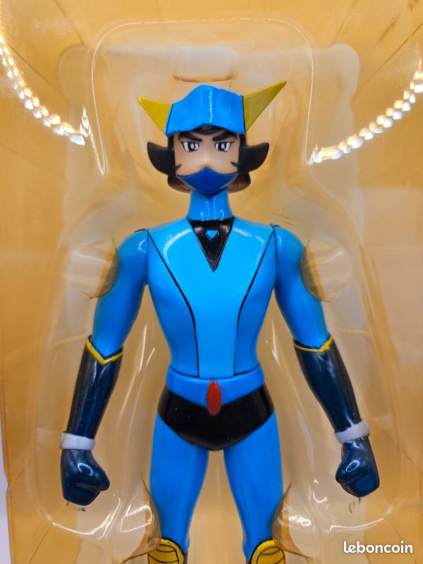 Figurine Goldorak High Dream pas cher - Meilleures ofes sur le neuf et l'occasion