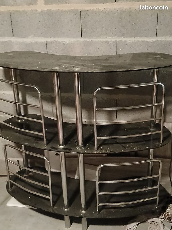 Bar (image 1)