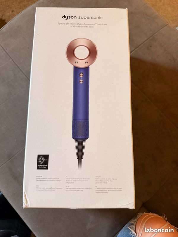 Sèche cheveux dyson supersonic (image 1)