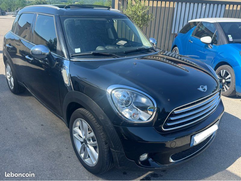Mini countryman r60 d 112ch cooper boite auto faibles kms (image 4)