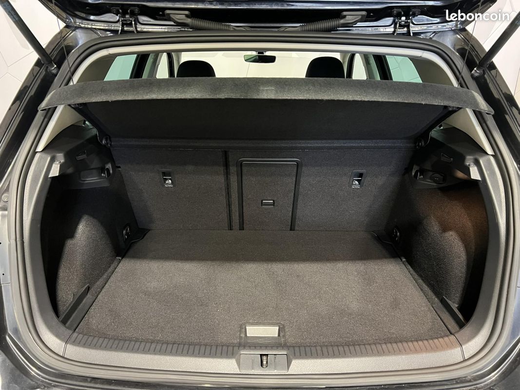 VOLKSWAGEN GOLF 1.6 TDI 115 FAP DSG7 Confortline (image 16)