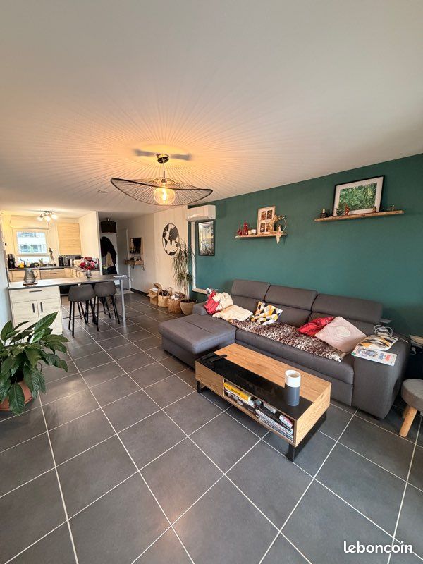 RARE – T3 récent avec terrasse SANS vis-à-vis + DOUBLE stationnement (box électrifié + place) – Péchabou · 245 000 €