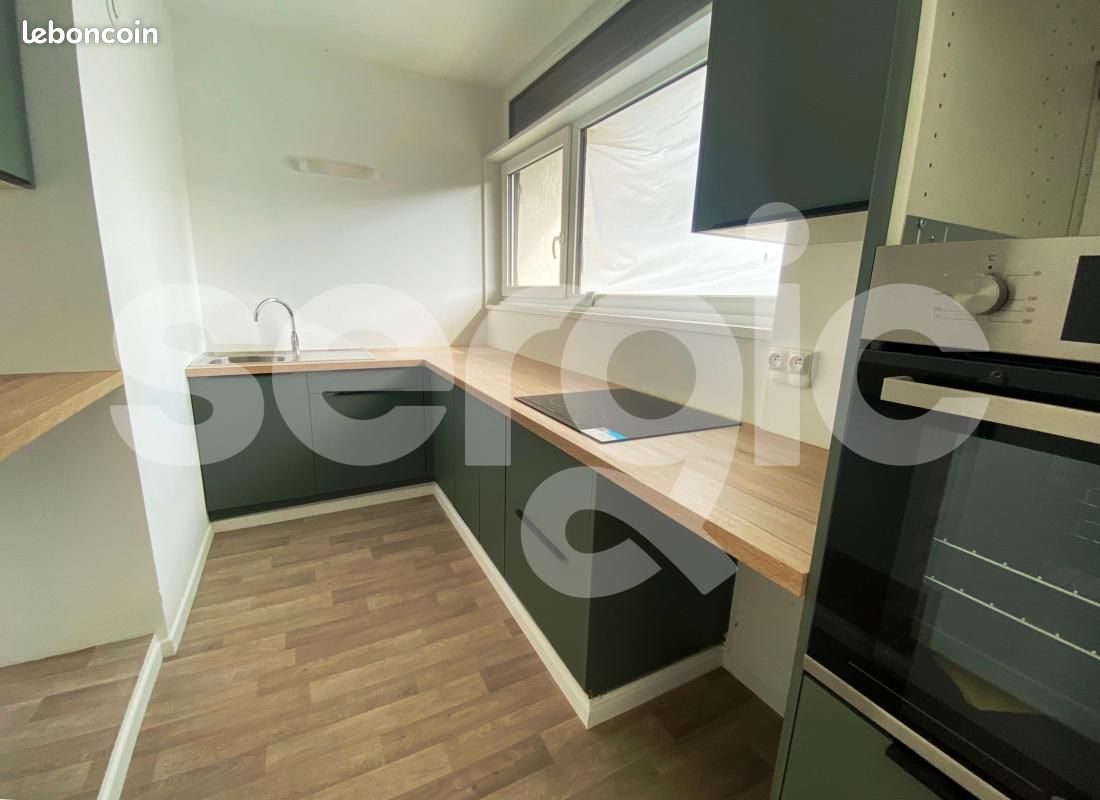 Appartement 1 pièce 44 m² · à Lille · 44 m² · 759 €