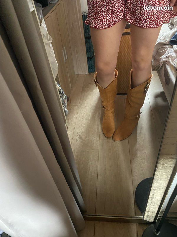 Bottes effet daim neuves (image 3)