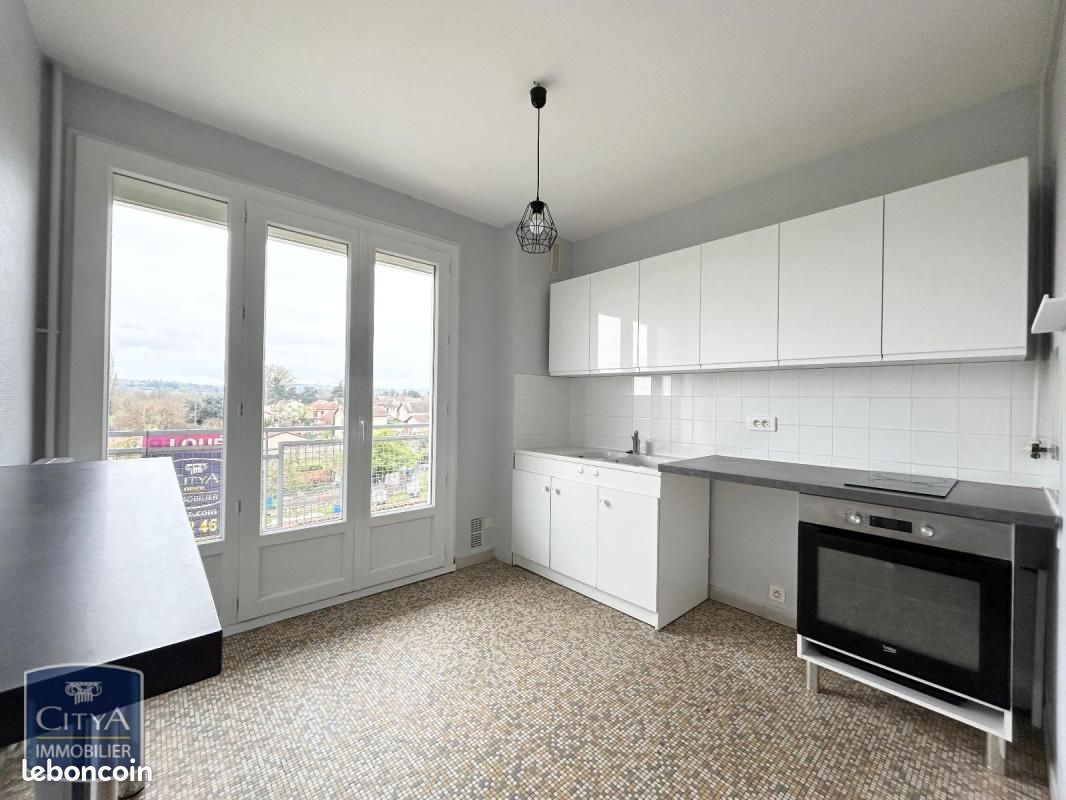 Appartement 2 pièces 41 m² · à Roanne · 41 m² · 579 €