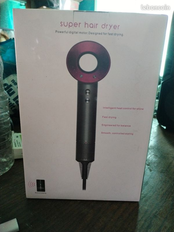 Super hair dryer (image 1)