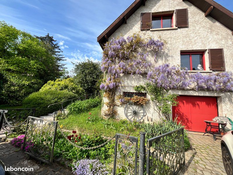 Maison 6 pièces 160 m² · à Maidières · 160 m² · 395 000 €