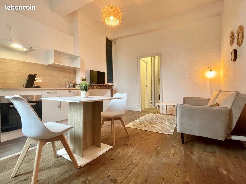 Appartement 3 pièces 81 m² · à Auch · 81 m² · 830 €