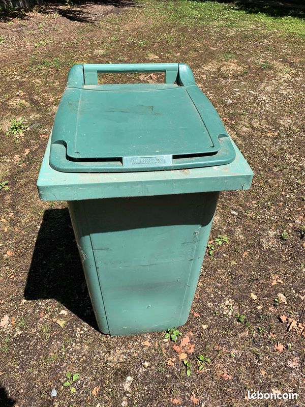 Grande poubelle 240L Allibert (image 1)