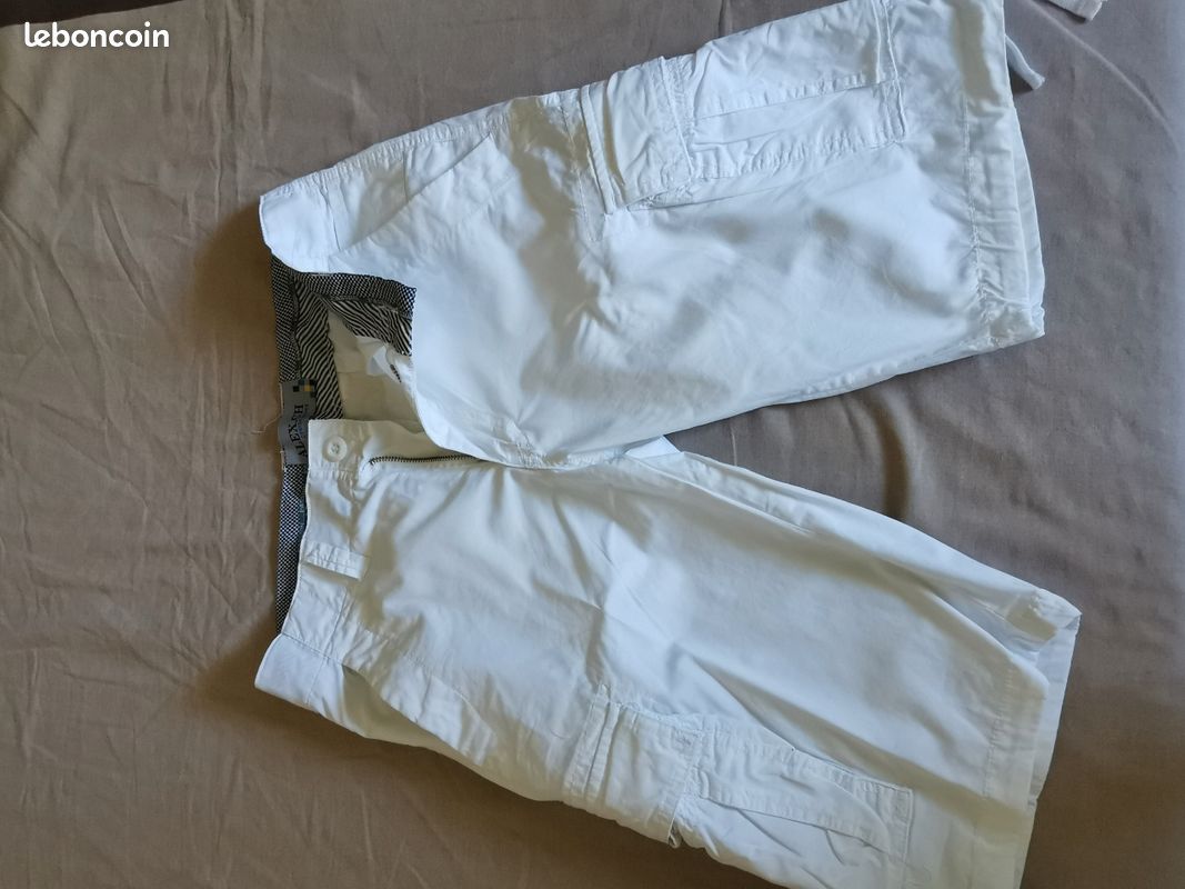 Short blanc
Poches latérales et lien de serrage au genoux
Taille 28
Jamais mis (image 1)