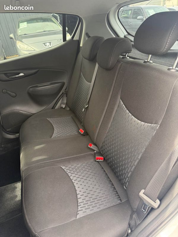 Opel karl 1.0 73 edition rocks 2019 (image 6)