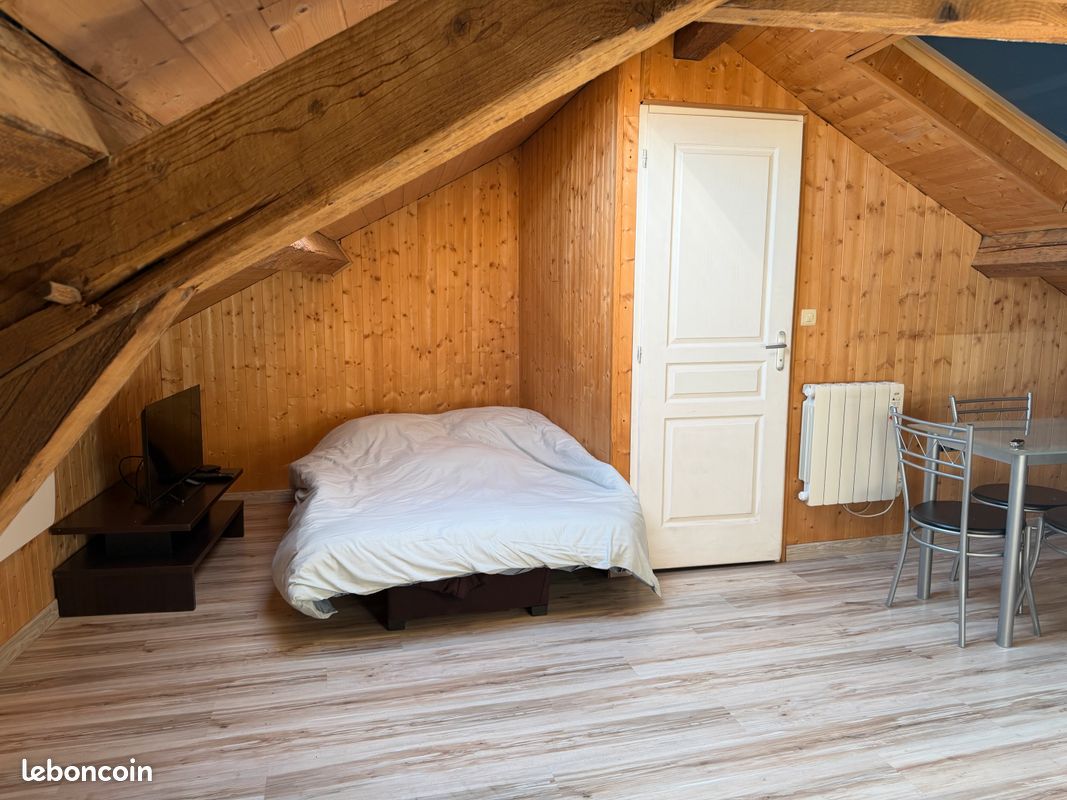 Appartement 1 pièce 30 m² · à Pont-de-Chéruy · 30 m² · 600 €/mois