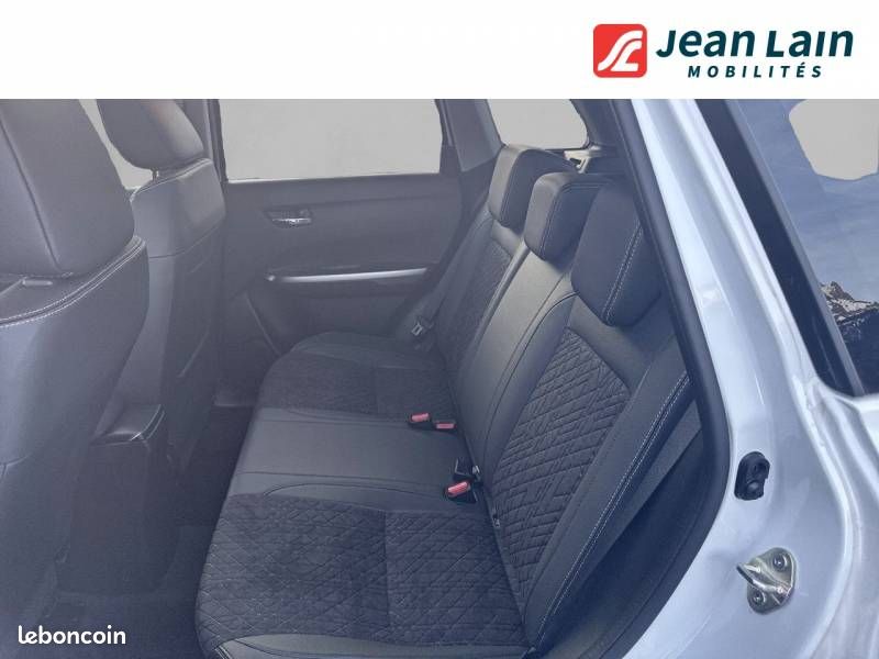 Suzuki Vitara 1.5 Dualjet Hybrid Allgrip Auto Style (image 17)